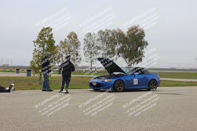 media/Dec-13-2025-OnGrid (Sat) [[98be3c0626]]/Around the Pits/